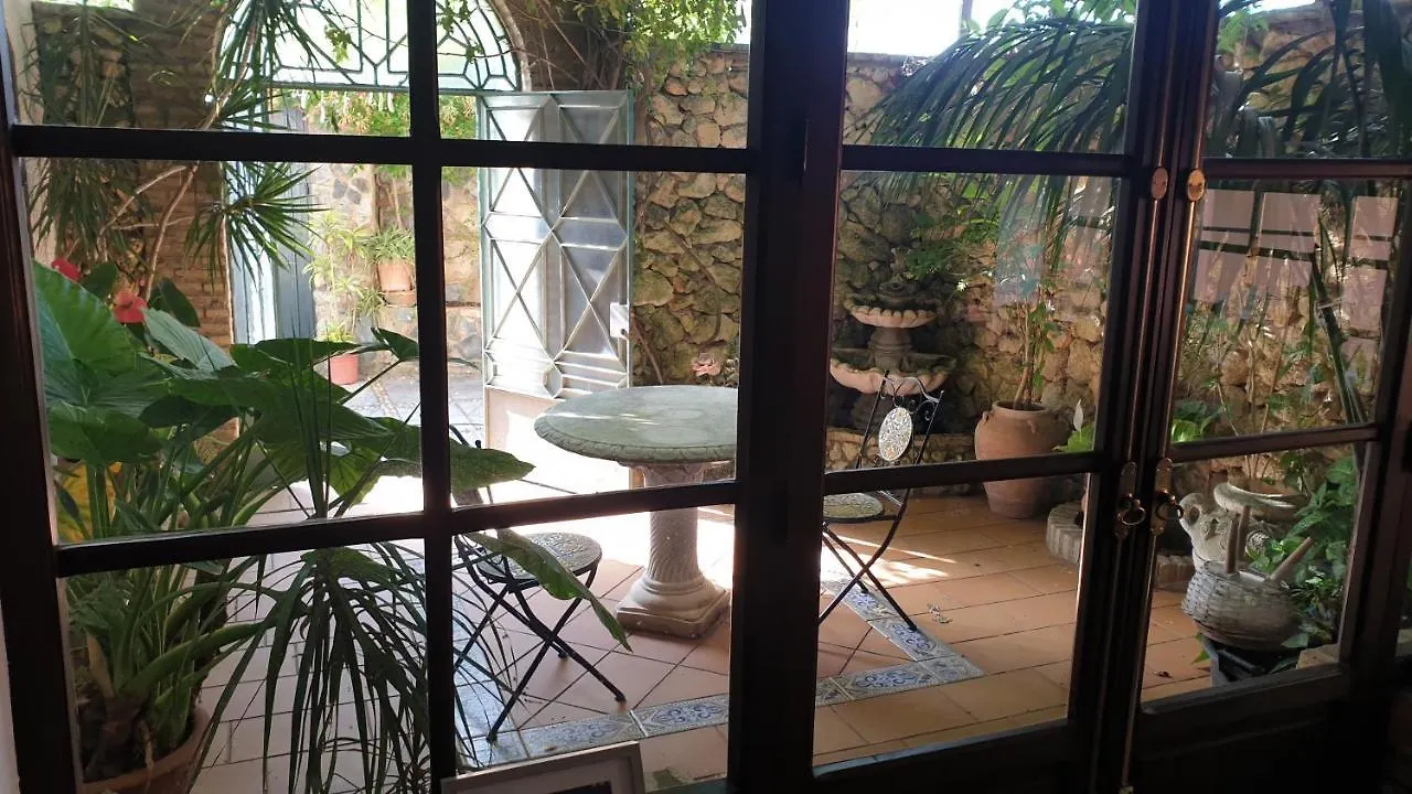 La Casa Del Torreon Bed & Breakfast Aljaraque 0*,